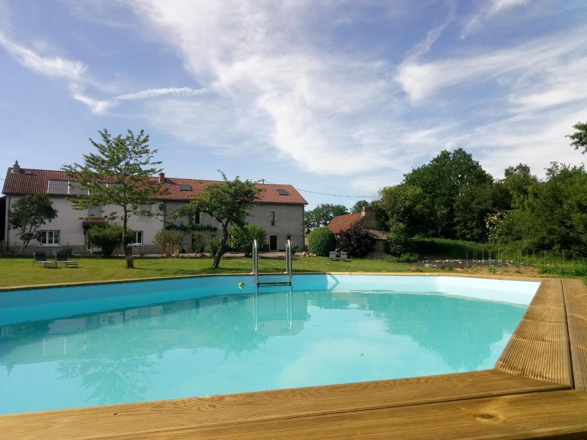 Chambres D'Hotes Quatre Mains Saint-Priest-des-Champs Buitenkant foto