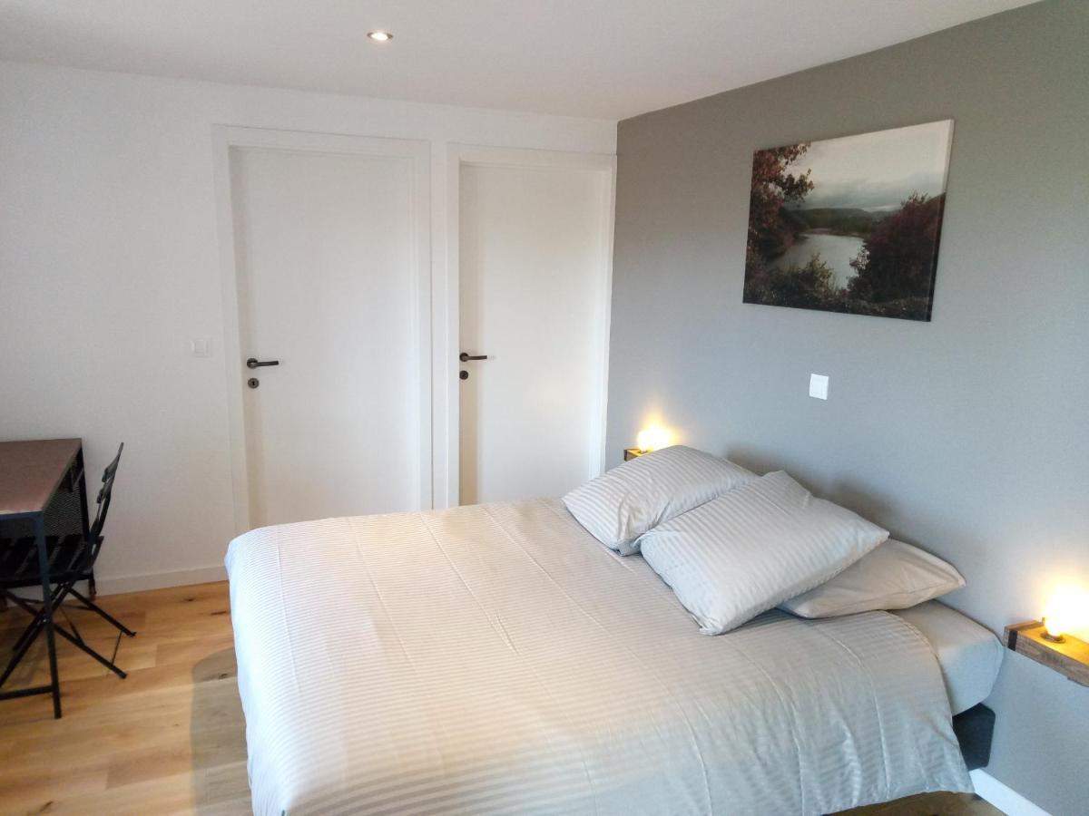 Chambres D'Hotes Quatre Mains Saint-Priest-des-Champs Buitenkant foto